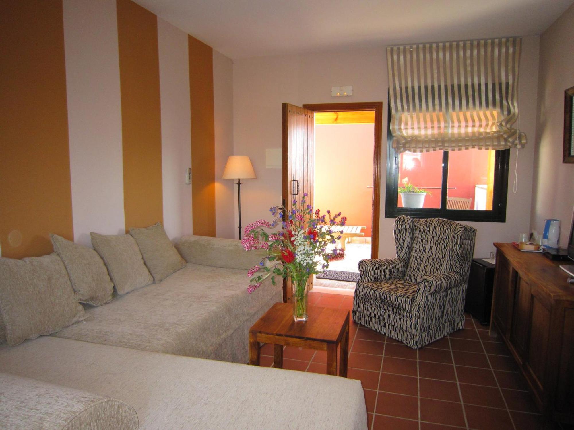 וחר דה לה פרונטרה Hotel Sindhura מראה חיצוני תמונה