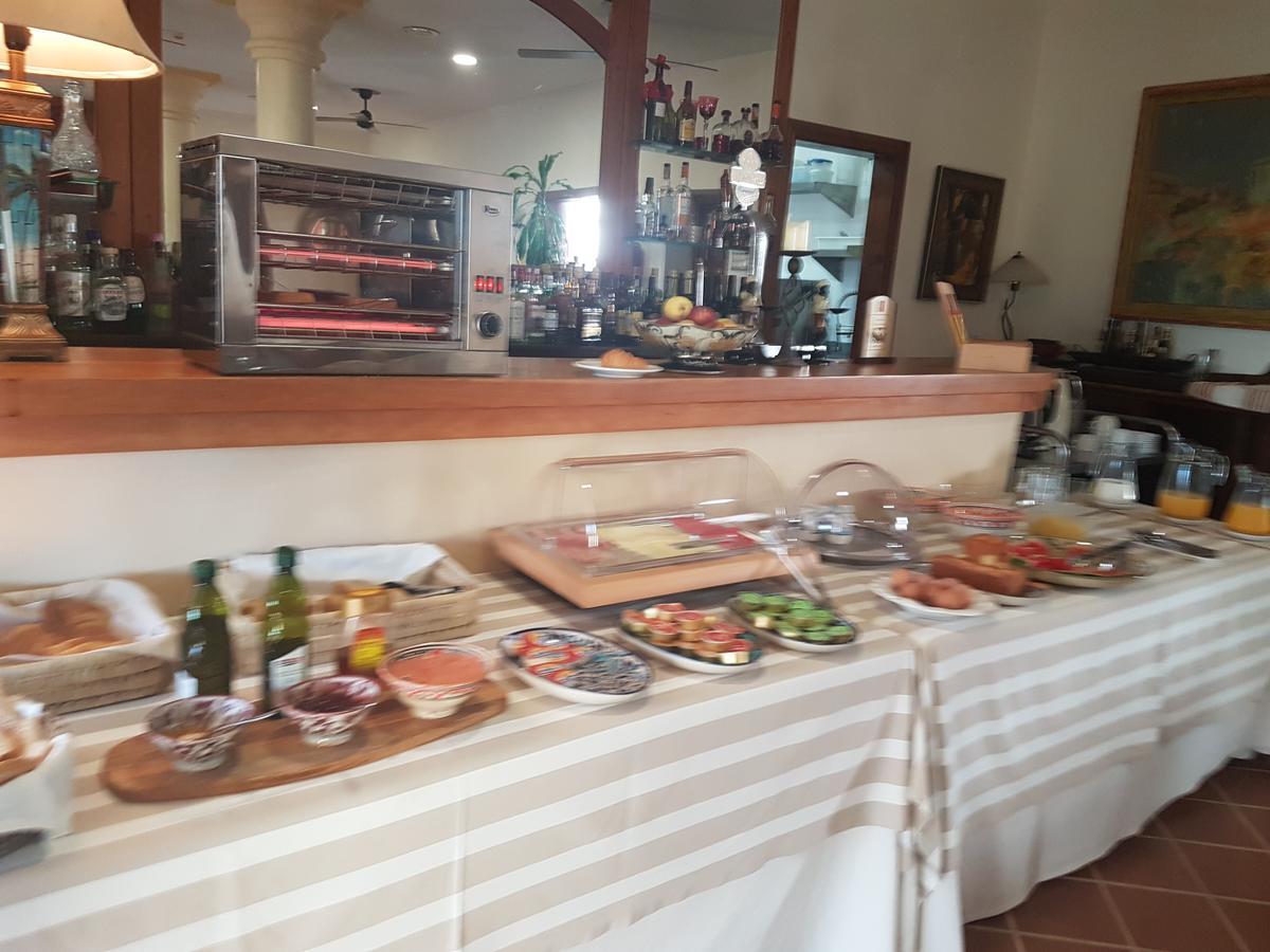 וחר דה לה פרונטרה Hotel Sindhura מראה חיצוני תמונה